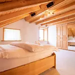 Daire Penthouse Im Haus Padrun1-weisshornbahn-arosa Zentrum-top Lage Arosa