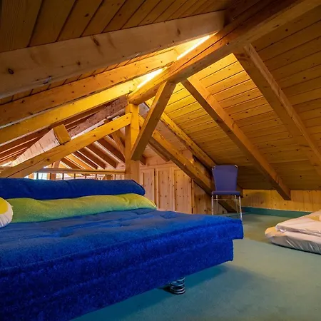 Penthouse Im Haus Padrun *