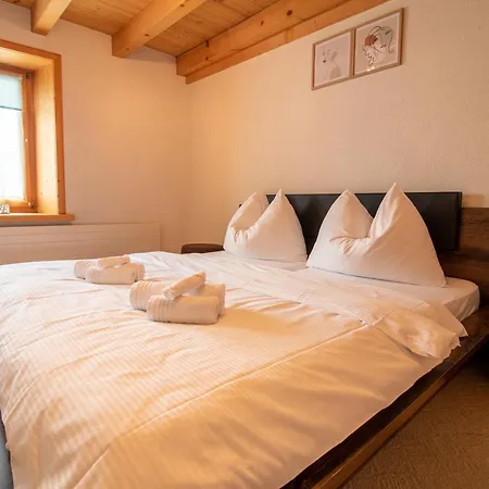 Penthouse Im Haus Padrun Apartment Arosa