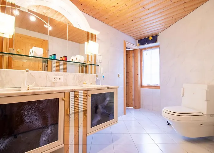 Penthouse Im Haus Padrun *